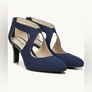 Life Stride Navy Cutout T-Strap Heels